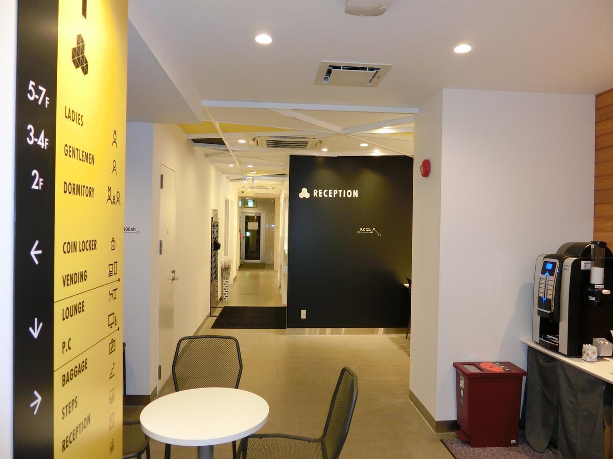 Capsule Hotel Valie Ebisucho Osaka Exterior photo