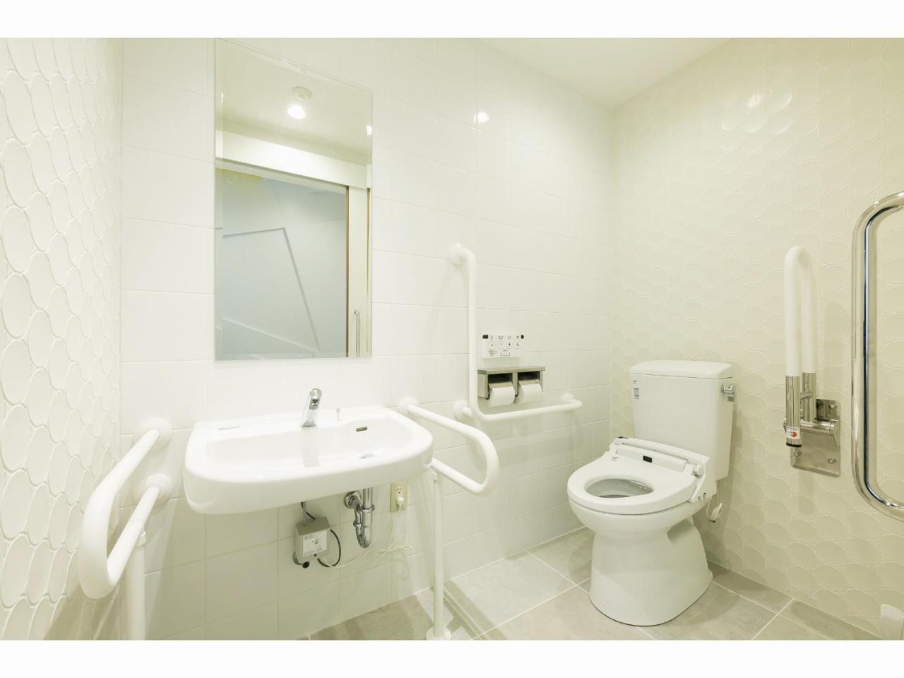 Capsule Hotel Valie Ebisucho Osaka Exterior photo